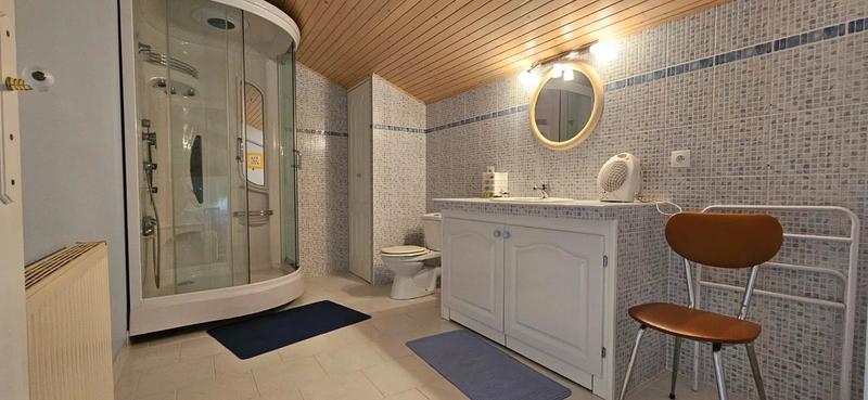 Maison - 410 m² - 11 pièces