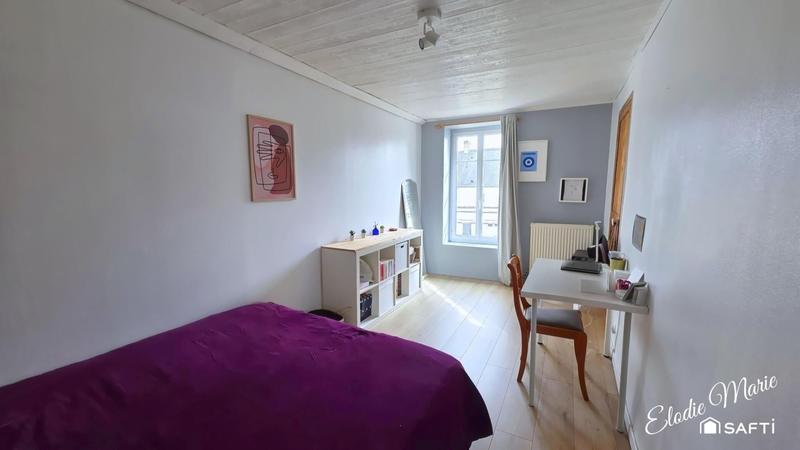 Maison - 165 m² - 6 pièces