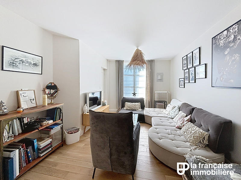 Maison - 180 m² - 6 pièces