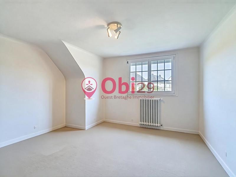 Demeure - 177 m² - 7 pièces