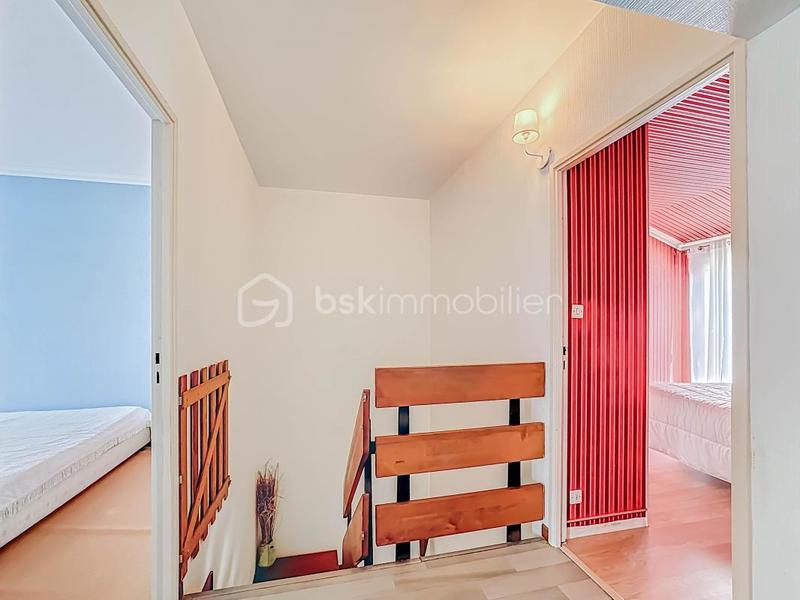 Villa - 100 m² - 5 pièces