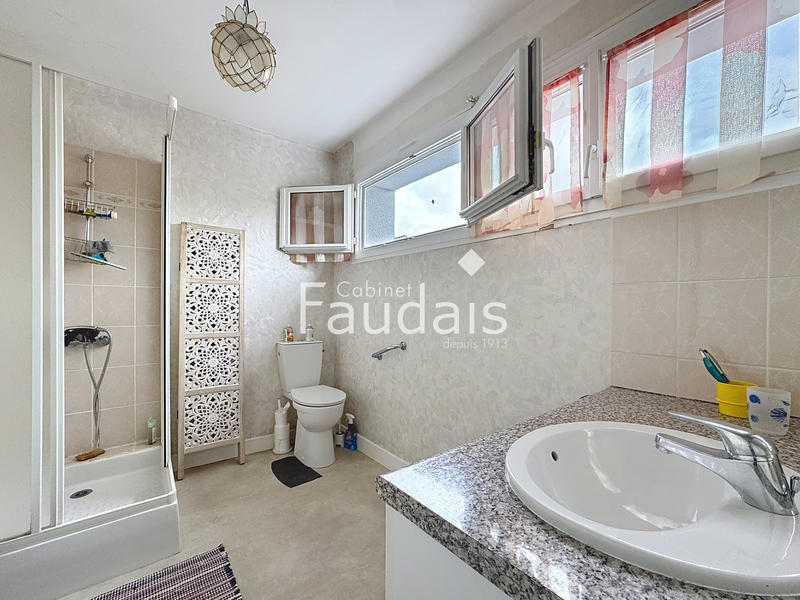 Maison - 110 m² - 4 pièces