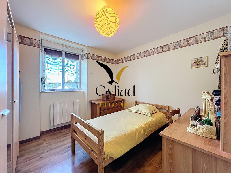 Maison ancienne - 164 m² - 8 pièces