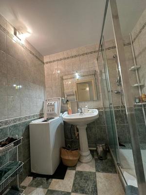 Appartement - 87 m² - 2 pièces