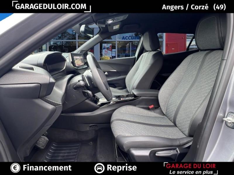 Peugeot 2008 II Hybrid 136 e-Dcs6 Allure