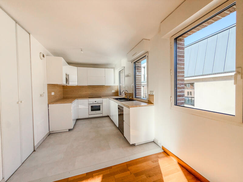 Appartement - 84 m² - 4 pièces