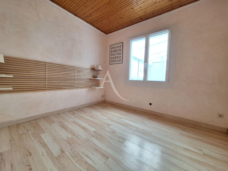 Maison - 121 m² - 4 pièces