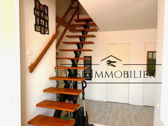 Appartement - 94 m² - 4 pièces