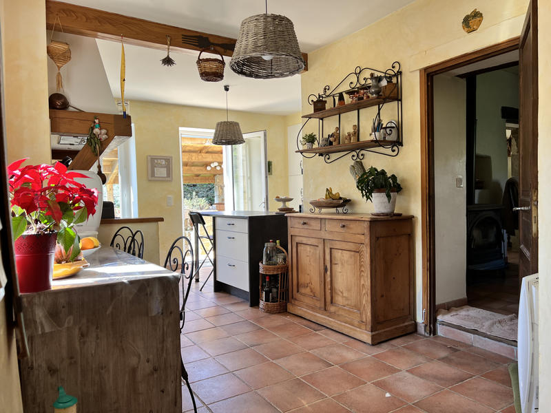 Mas - 182 m² - 9 pièces