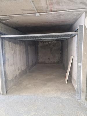 Parking / Garage - 15 m²