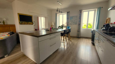 Maison - 111 m² - 4 pièces