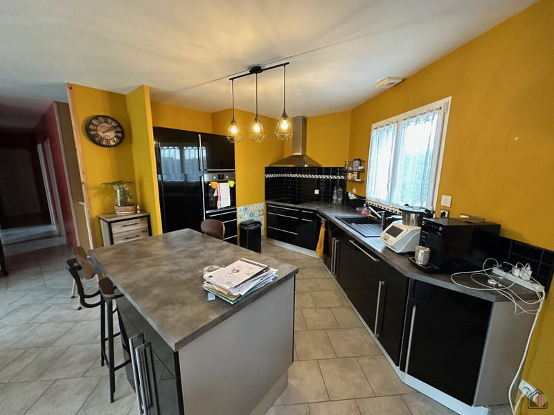 Maison - 100 m² - 4 pièces