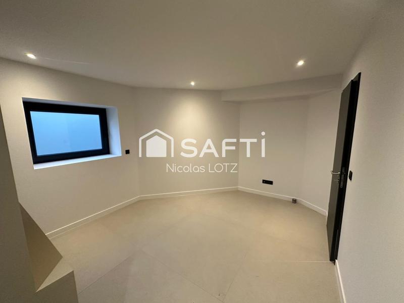 Maison - 187 m² - 6 pièces