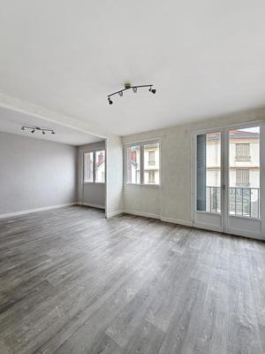 Appartement - 75 m² - 4 pièces