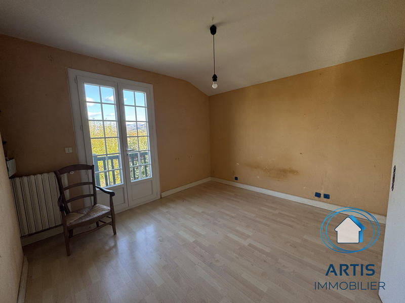 Maison - 105 m² - 6 pièces