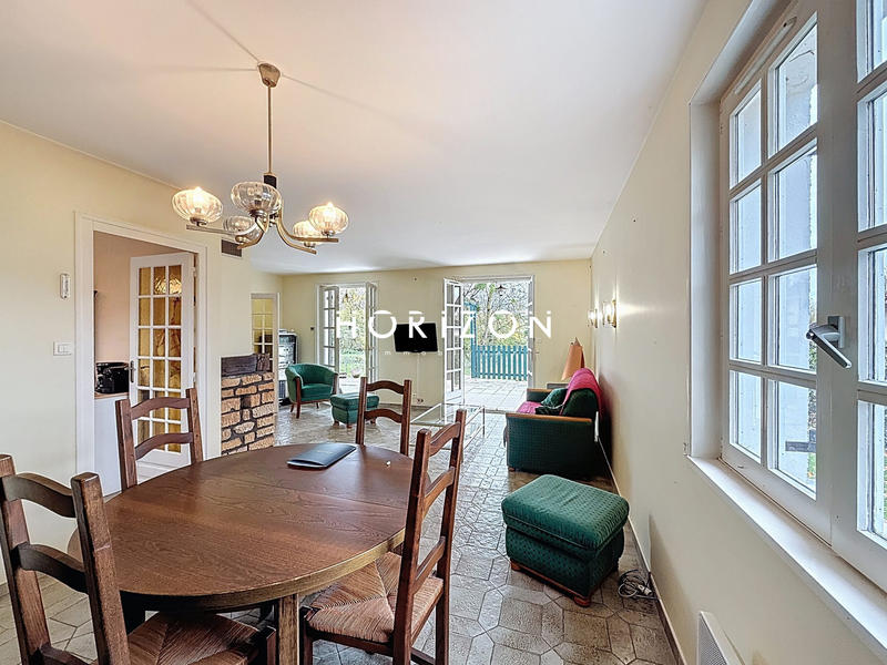 Villa - 102 m² - 5 pièces