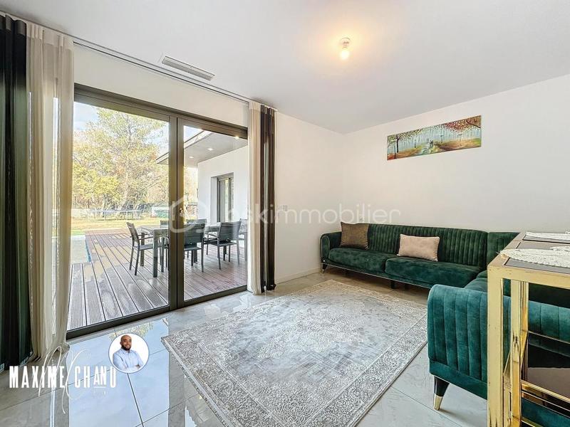 Maison - 190 m² - 6 pièces