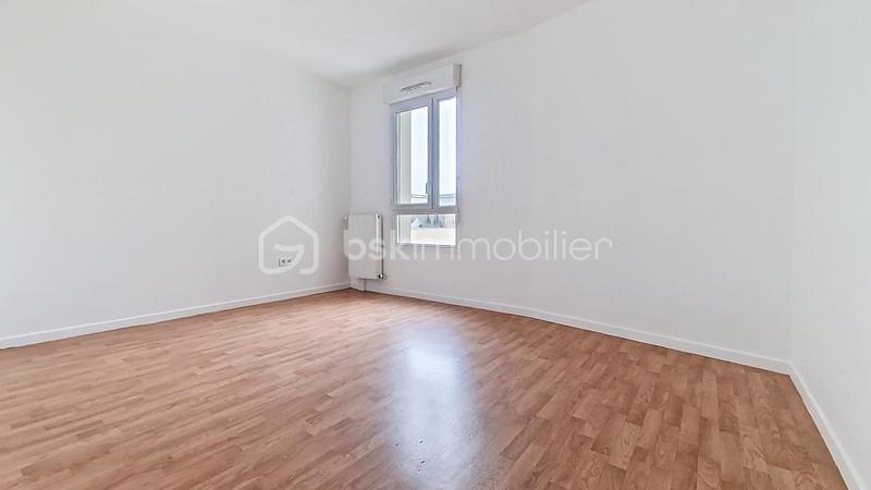 Appartement - 98 m² - 5 pièces