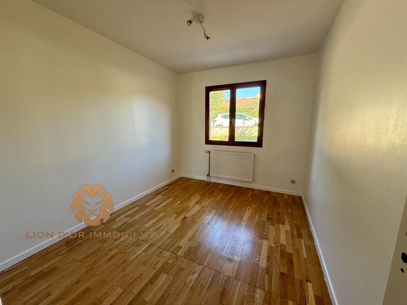 Villa - 85 m² - 5 pièces