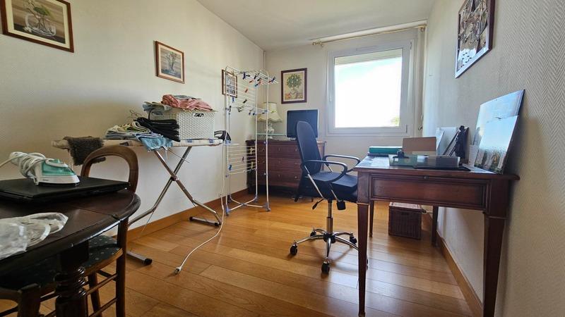 Appartement - 104 m² - 5 pièces