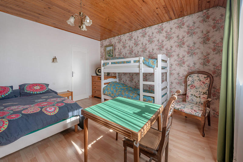 Maison - 155 m² - 7 pièces