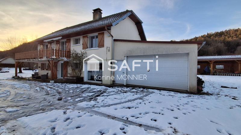 Maison - 185 m² - 9 pièces