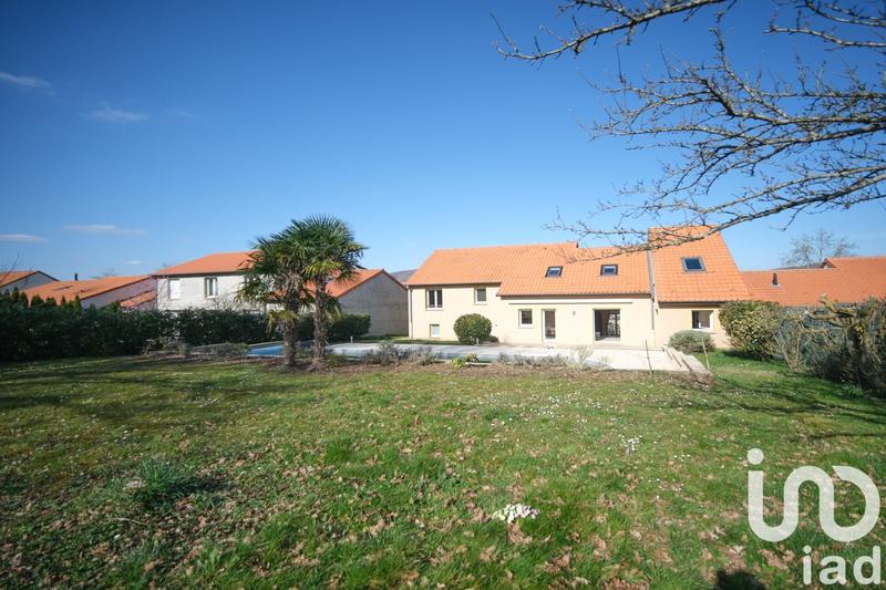 Maison - 190 m² - 7 pièces