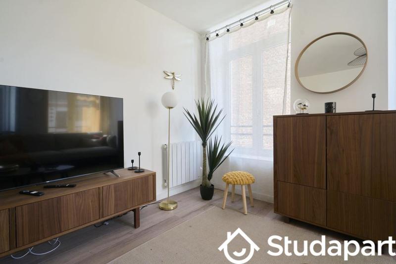 Chambre - 10 m² - 1 pièce