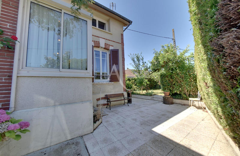 Maison - 70 m² - 5 pièces