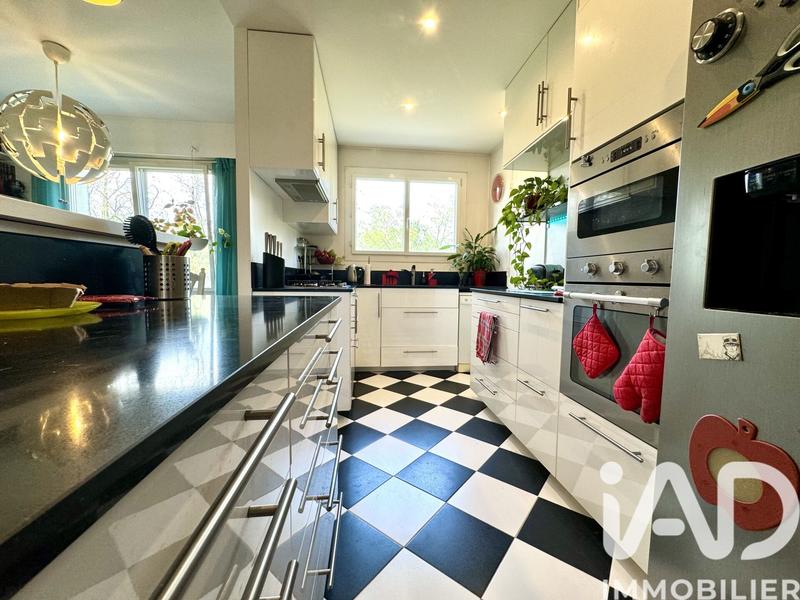 Appartement - 84 m² - 4 pièces