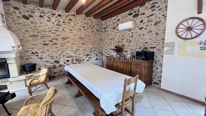 Immeuble - 216 m² - 10 pièces