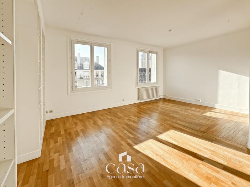 Appartement - 122 m² - 5 pièces