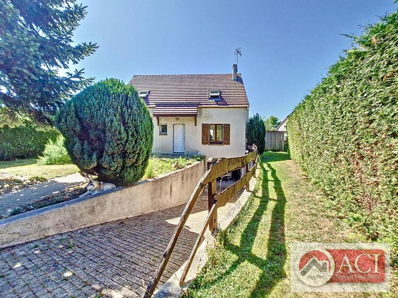 Maison - 100 m² - 6 pièces