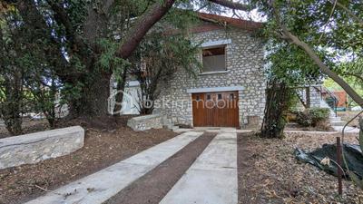 Maison ancienne - 121 m² - 6 pièces