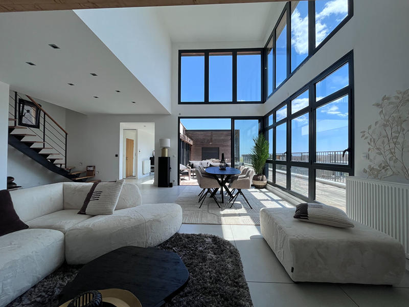 Appartement - 162 m² - 5 pièces