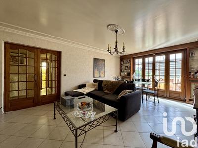 Maison - 170 m² - 6 pièces