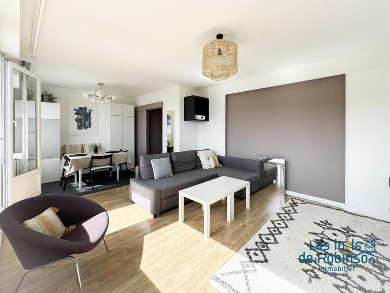 Appartement - 75 m² - 4 pièces