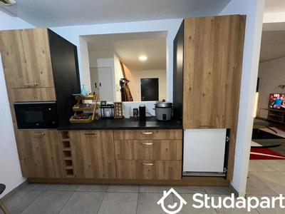 Chambre - 11 m² - 1 pièce