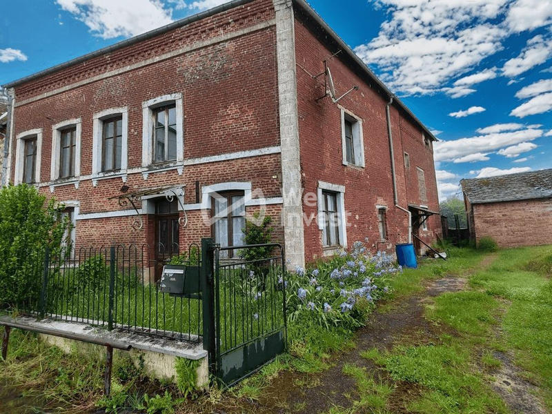 Maison - 210 m² - 9 pièces