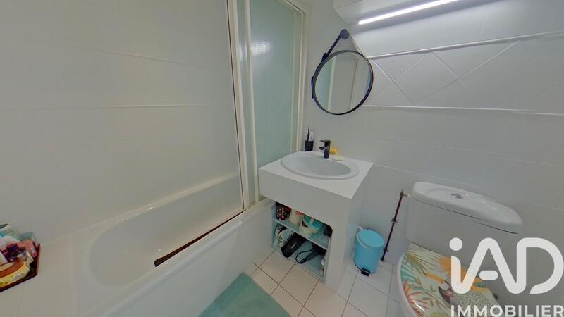 Maison - 209 m² - 10 pièces