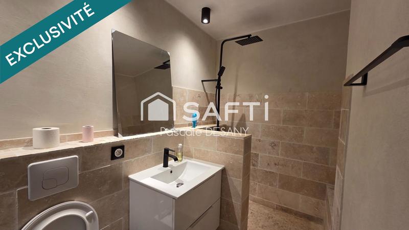 Local commercial - 800 m² - 15 pièces