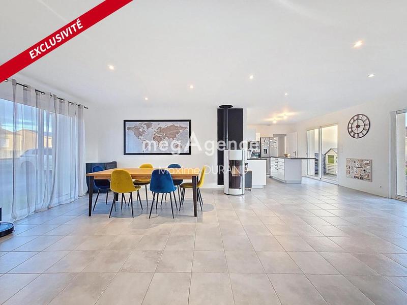 Maison - 143 m² - 6 pièces