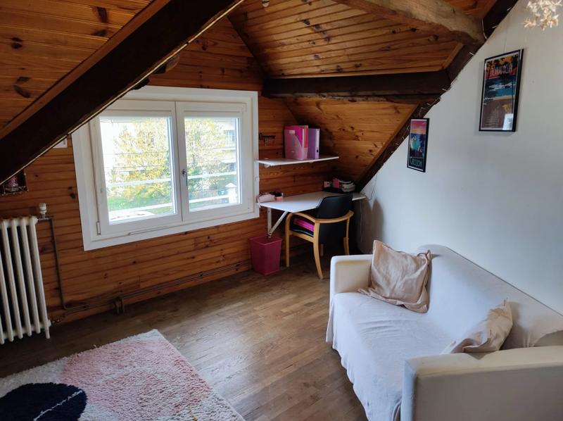 Maison - 108 m² - 7 pièces