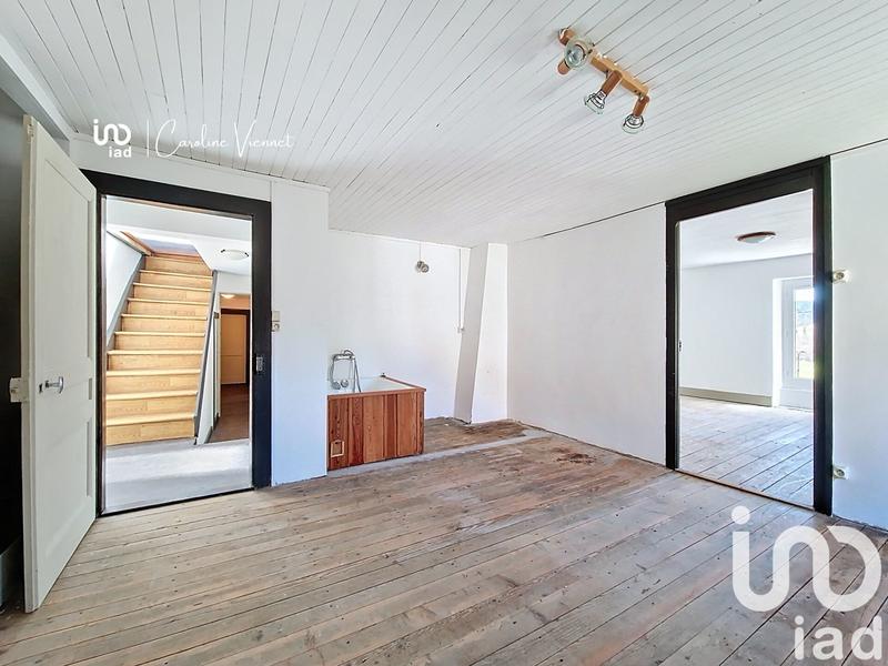 Maison de village - 250 m² - 9 pièces