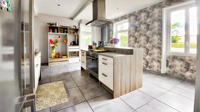 Maison bourgeoise - 230 m² - 9 pièces