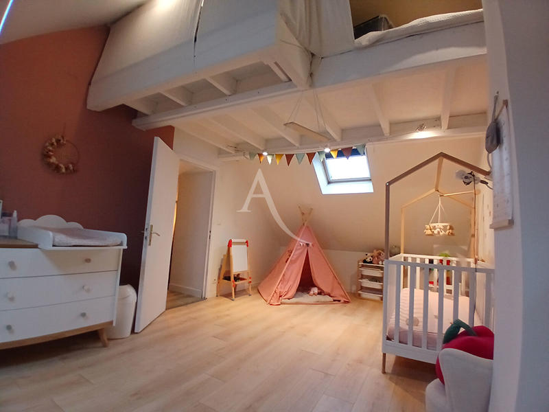 Maison - 100 m² - 4 pièces