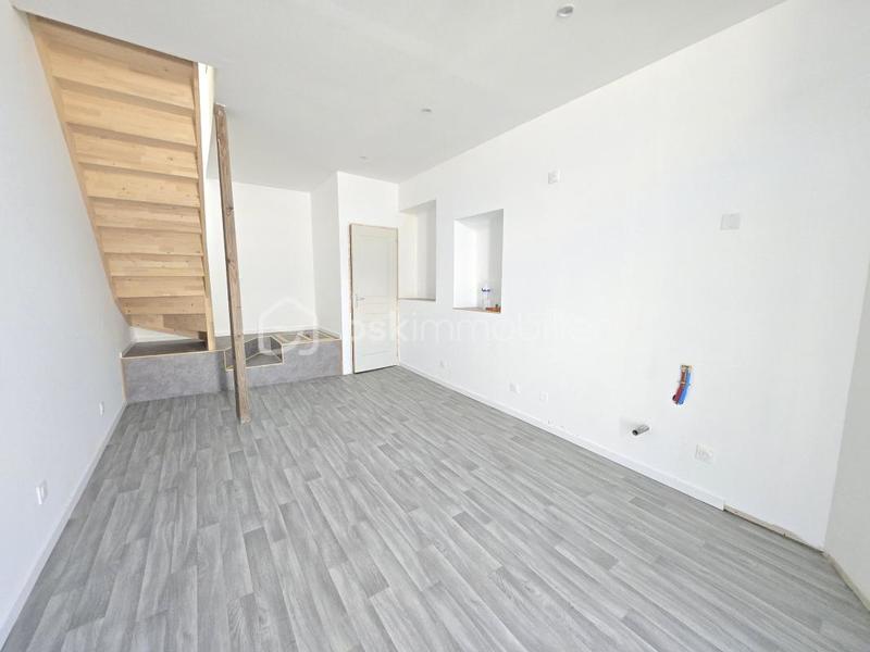 Immeuble - 74 m² - 4 pièces