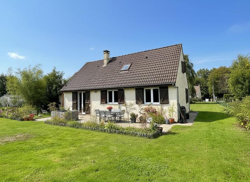 Maison - 100 m² - 6 pièces