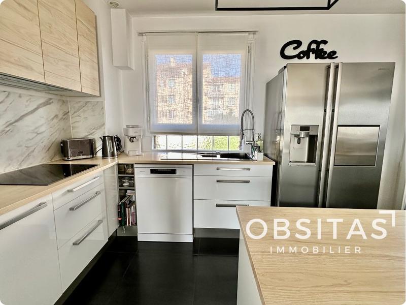 Appartement - 102 m² - 4 pièces