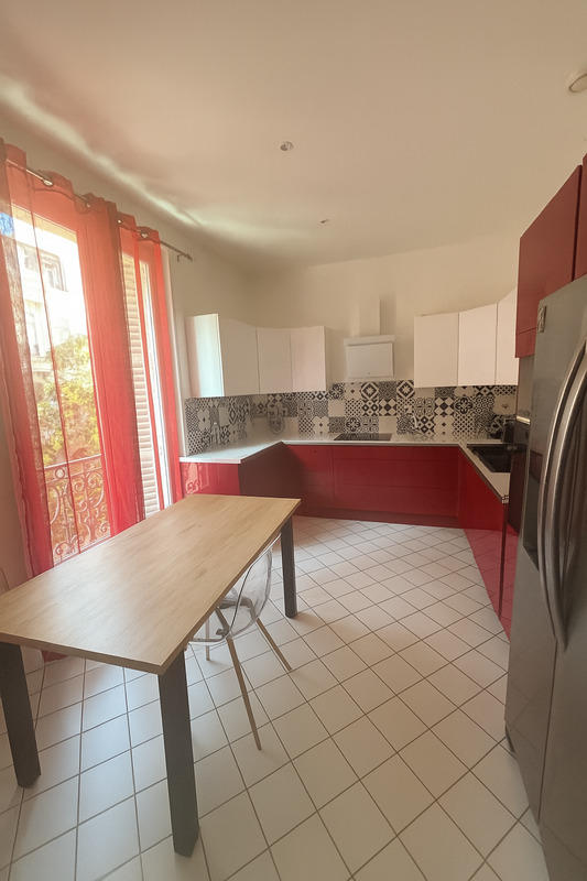 Appartement - 175 m² - 5 pièces